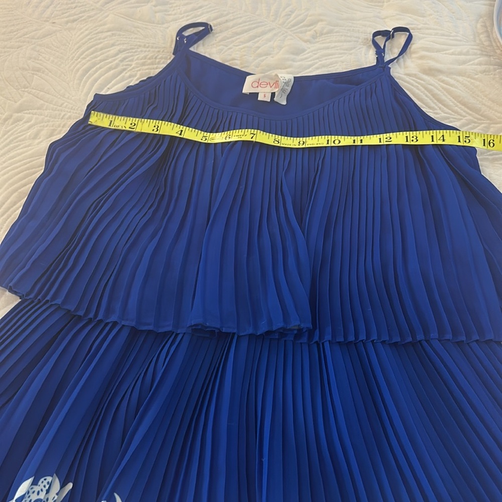 Devlin Dress - Picture 7 of 11